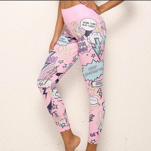 🆕️ LAST 1! Comic Sports Bra and Leggings Set - Picture 3 of 13